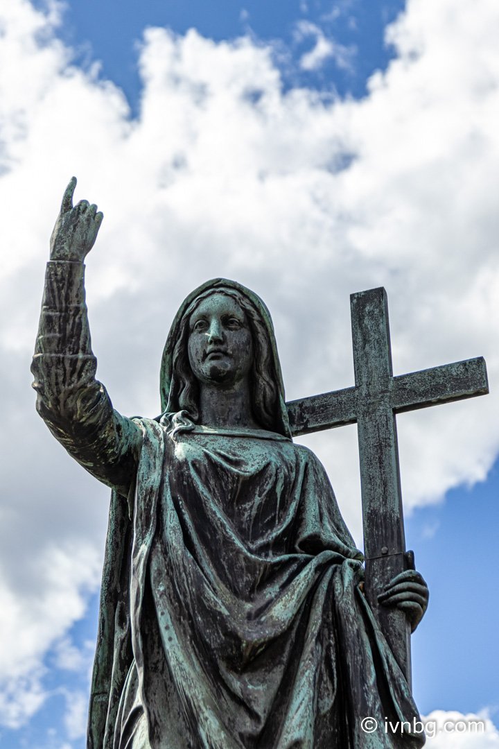 Johannisfriedhof