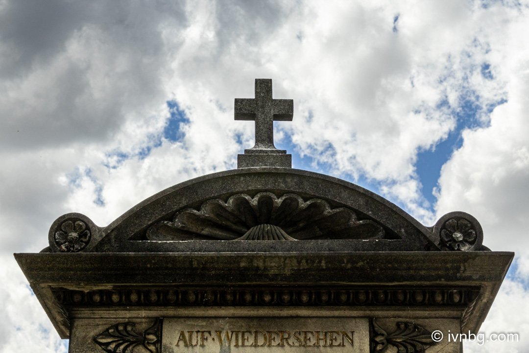 Johannisfriedhof