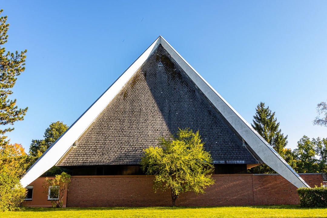 Passionskirche, Langwasser